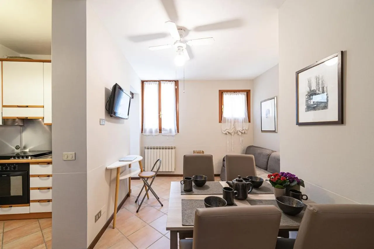 Apartment Ormesini Home Venice