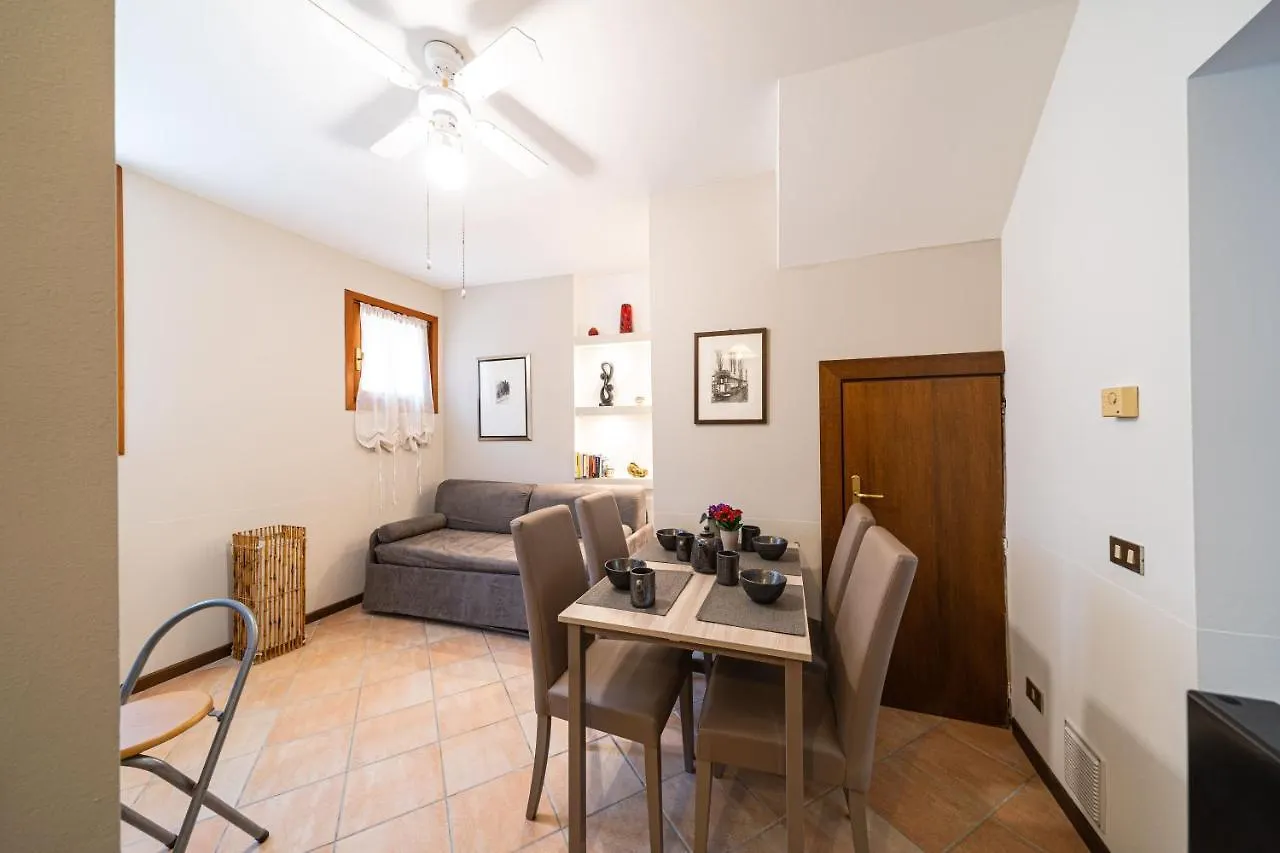 Ormesini Home Venice 0*,  Italy