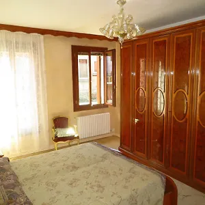 Asteria Venetian Apartamento