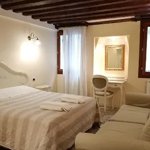 Apartment Ca' Venere Cannaregio, Venice